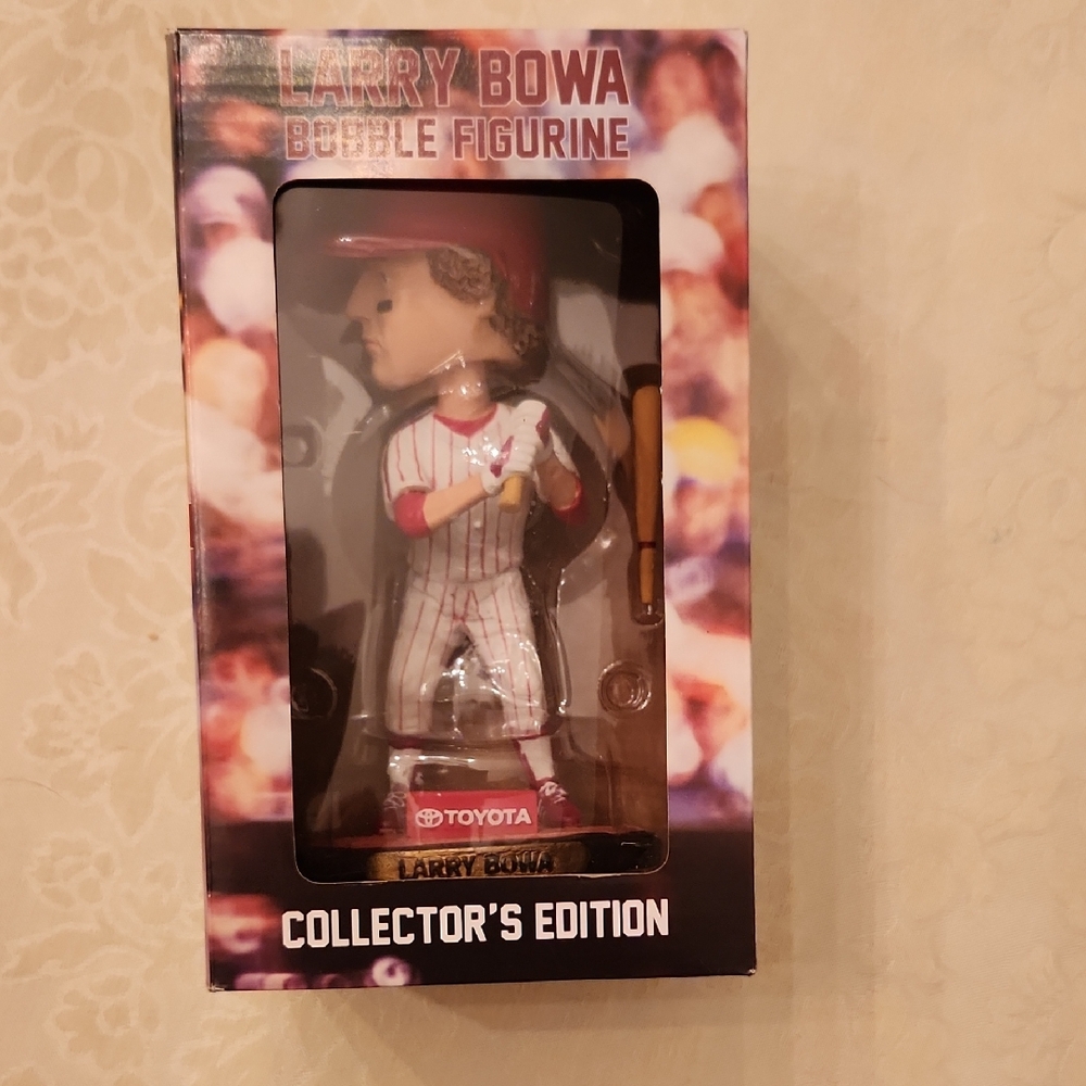 Larry Bowa Bobble Figurine 2015